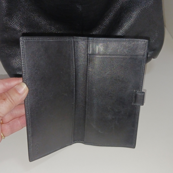 Coach Penelope Black Pebbled Leather  Shoulder Bag & Checkbook Cover - GUC - Picture 11 of 13